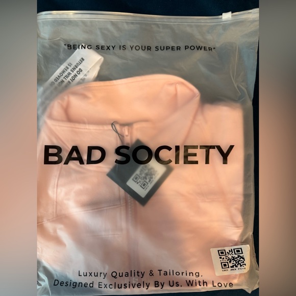 Bad Society - CoCo Set - Picture 9 of 13